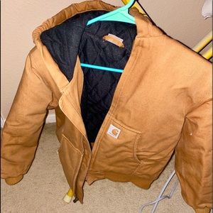 Selling my carhartt